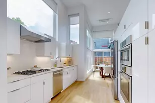 213 Third St, Cambridge, MA 02141 - Photo 6