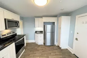 12 Essex St, Andover, MA 01810 - Photo 2