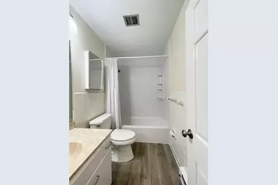 12 Essex Street #5, Andover, MA 01810 - Photo 6