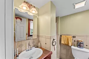 388 Arborway, Boston, MA 02130 - Photo 16