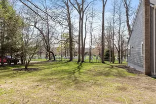 8 Boardman St, Haverhill, MA 01830 - Photo 38