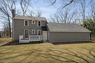 8 Boardman St, Haverhill, MA 01830 - Photo 4