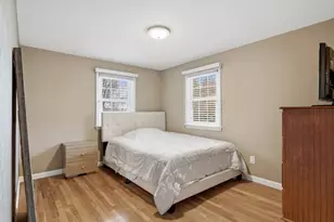 8 Bicknell St, Foxboro, MA 02035 - Photo 12