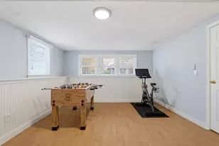 8 Bicknell St, Foxboro, MA 02035 - Photo 18