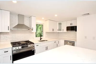 7 Barbara Rd, Kingston, MA 02364 - Photo 6