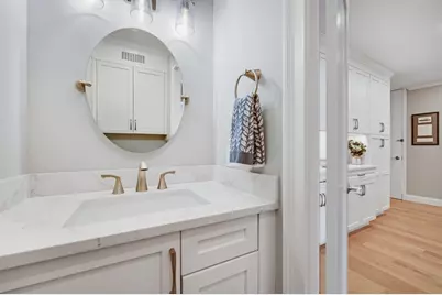 85 E India Row #34G, Boston, MA 02110 - Photo 10