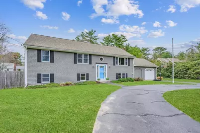153 Hickory Hill Circke, Barnstable, MA 02655 - Photo 2