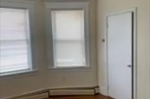 19 Barney Ave, Pawtucket, RI 02860 - Photo 4