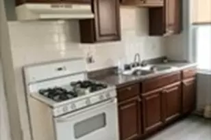 19 Barney Ave, Pawtucket, RI 02860 - Photo 2