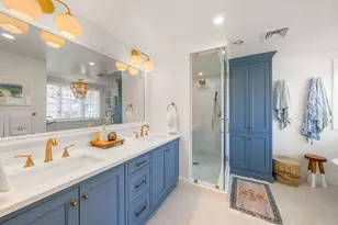 21 French St, Hingham, MA 02043 - Photo 1