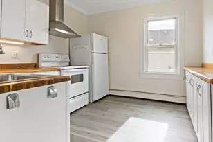 75 Washington, Taunton, MA 02780 - Photo 4