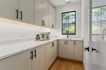 470 Quinobequin Road, Newton, MA 02468 - Photo 14