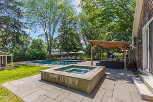 29 Pleasant St, Hingham, MA 02043 - Photo 32