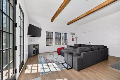 29 Pleasant St, Hingham, MA 02043 - Photo 24