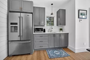 29 Pleasant St, Hingham, MA 02043 - Photo 26