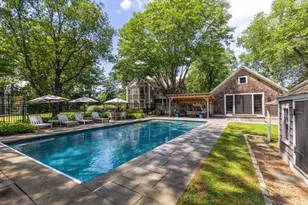 29 Pleasant St, Hingham, MA 02043 - Photo 30