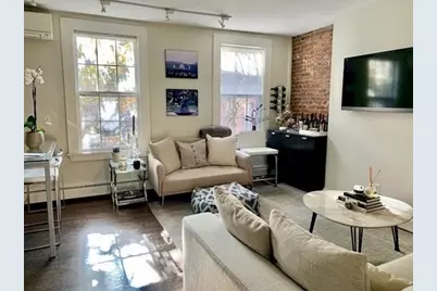 40 Lawrence St #3, Boston, MA 02116 - Photo 2