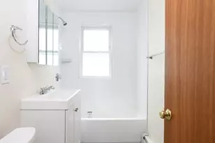 305 Hurley St, Cambridge, MA 02141 - Photo 8