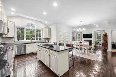 16 York Cir, Walpole, MA 02032 - Photo 8