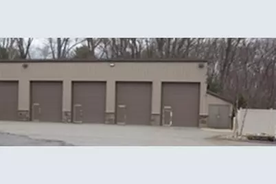 2302 Turnpike #2, North Andover, MA 01845 - Photo 1