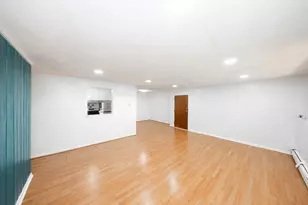 12 Williamsburg Ct, Shrewsbury, MA 01545 - Photo 2