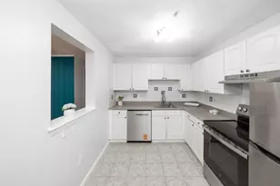 12 Williamsburg Ct, Shrewsbury, MA 01545 - Photo 6
