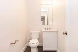 24 Clary St, Cambridge, MA 02139 - Photo 8