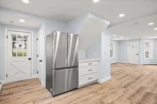 193 Linden St, Swansea, MA 02777 - Photo 6