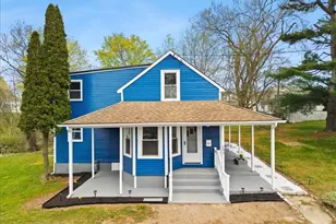 193 Linden St, Swansea, MA 02777 - Photo 2