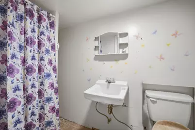 91 Ardmore St, Springfield, MA 01104 - Photo 18