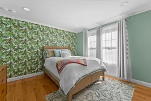 40 Catherine St, Boston, MA 02131 - Photo 8