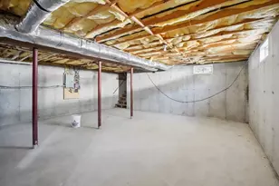 18 Alden Dr, Berlin, MA 01503 - Photo 18