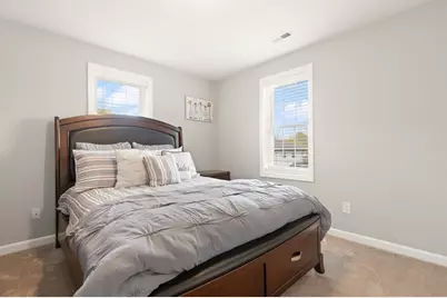 39 Sewell St, Brockton, MA 02301 - Photo 18