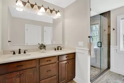 109 Booth St, Ludlow, MA 01056 - Photo 20