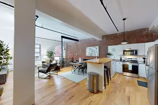 19 Stanhope St, Boston, MA 02116 - Photo 2