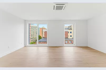 1035 Commonwealth Ave #610, Boston, MA 02215 - Photo 4