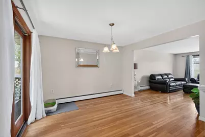 34 E 6th St, Lowell, MA 01850 - Photo 8