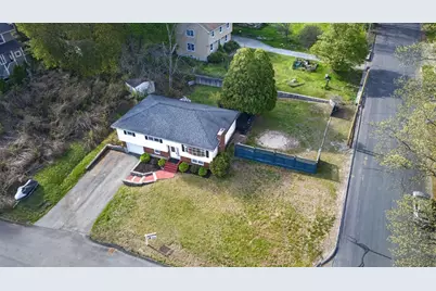 34 E 6th St, Lowell, MA 01850 - Photo 40
