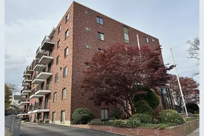 95 Nahant St #12, Lynn, MA 01902 - Photo 2