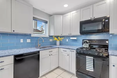 78 Summer St #6, Arlington, MA 02474 - Photo 12