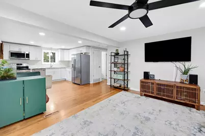 152 Shady Brook Ln, Springfield, MA 01118 - Photo 6