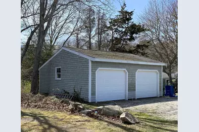 3 Woodlawn Ave, Mattapoisett, MA 02739 - Photo 6