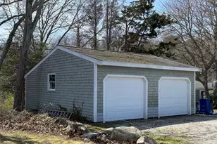 3 Woodlawn Ave, Mattapoisett, MA 02739 - Photo 14