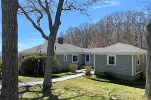 3 Woodlawn Ave, Mattapoisett, MA 02739 - Photo 2
