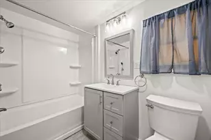 732 Staples St, Taunton, MA 02718 - Photo 18