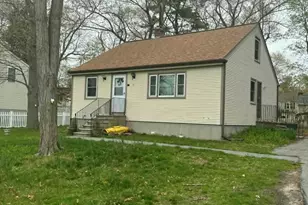 16 Assonet Blvd, Freetown, MA 02702 - Photo 1