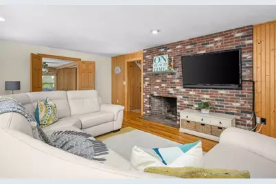 61 Linda Ln, Barnstable, MA 02601 - Photo 16