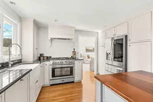 50 Brooks St, Winchester, MA 01890 - Photo 12