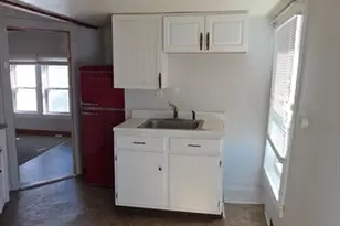 274 Pleasant St, Gardner, MA 01440 - Photo 14