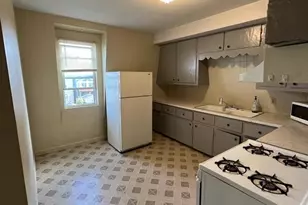 153 Jencks St, Fall River, MA 02723 - Photo 8